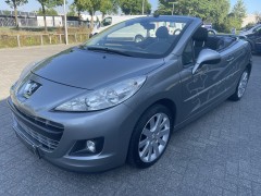 Peugeot 207 CC 1 6 VTI Platinum Sport 