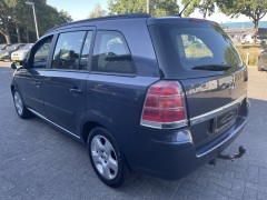 Opel Zafira 1 8 Executive Nette auto 7-persoons