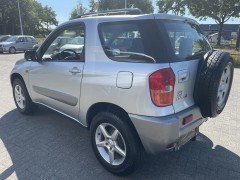 Toyota RAV4 1 8 16V VVTI 3-DRS Luna