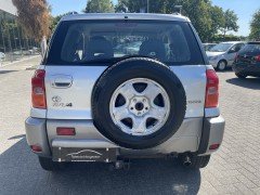 Toyota RAV4 1 8 16V VVTI 3-DRS Luna