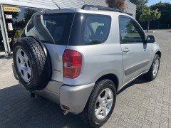 Toyota RAV4 1 8 16V VVTI 3-DRS Luna