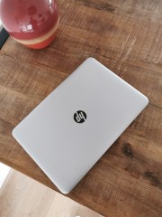 ZGAN  HP Probook i5 7e generatie  8gb en 360gb SSD 