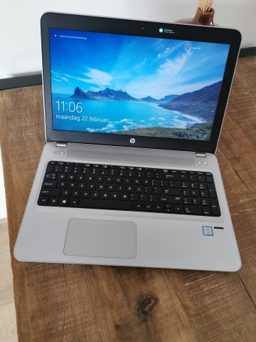 ZGAN  HP Probook i5 7e generatie  8gb en 360gb SSD 
