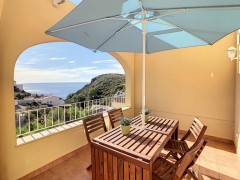 Uw Appartement in MORAIRA met terras en pergola bij zwembad