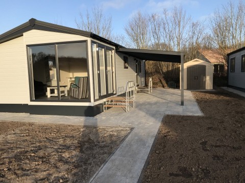 Chalet Rosa NIEUW op Campingplaats