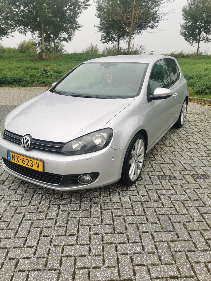 Volkswagen Golf VI 1 4 tsi Highline