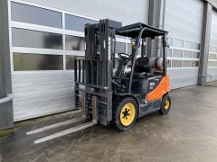 Doosan G25P-5