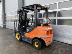 Doosan G25P-5