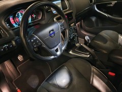 Volvo v40 1 6D NAP R-Design