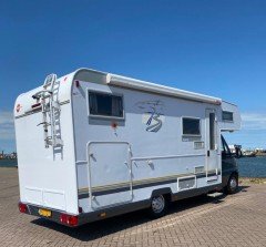 Camper Fiat Burstner Active 230 - 6 persoons met XXL-garage