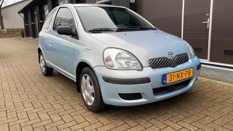 Toyota Yaris 1 3 VVT 2004 3DRS   198 000 km NAP