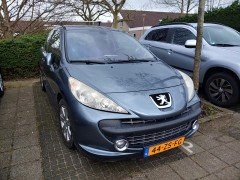 Zeer nette Peugeot 207 1 6 16V met Vti pack