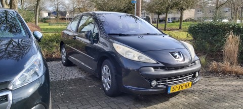 Peugeot 207 1 4 2007
