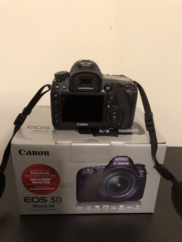 Canon EOS 5D Mark IV DSLR Camera