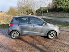 Hyundai i10 1 0i i-Motion Premium airco stuur en stoekverw