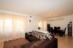Uw Villa in MORAIRA aan zee met garage en