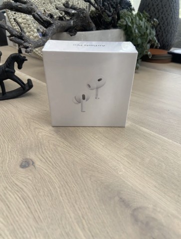 Airpods Pro 2 gesealed met factuur