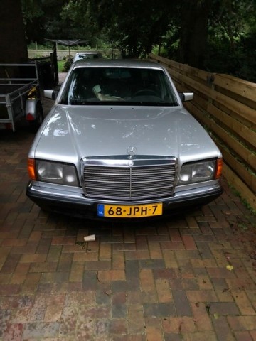 Mercedes 280SE W126