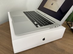 MacBook Air 2015 l i5 l SSD l 8GB 