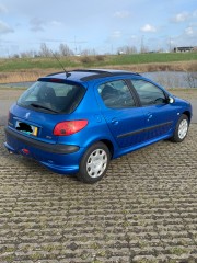 Peugeot 206 1 4 air-line 2 2005