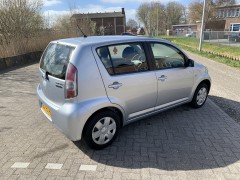 Daihatsu sirion 2 1 0 12v trend