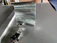 bagagewagen met slot en disselslot