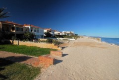 Uw eigen Villa in DENIA aan zee en zandstrand en met