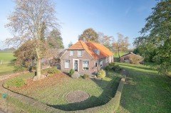 Boerderij met paardenstallen GEZOCHT huur huurkoop