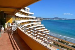 Uw eigen Appartement in CALPE aan zee en met veel voor u