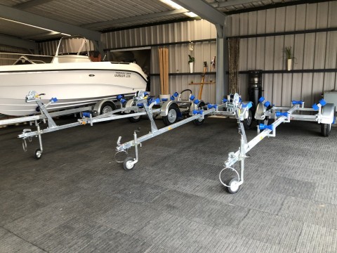 TTH Boottrailer tot 750kg Vaste en kantelbare Vanaf 950 - Nieuw  