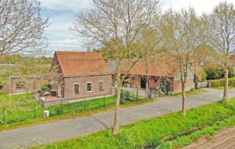 Unieke aanbieding boerderij huis In behandeling