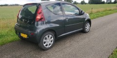 Zeer nette peugeot 107 automaat 72.000 km