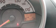 Zeer nette peugeot 107 automaat 72.000 km