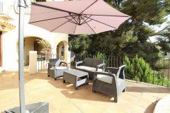 Uw eigen Villa in BENISSA op groot perceel en met