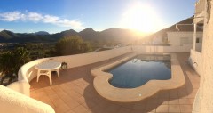 Te huur Spanje Calpe Jalon vakantiewoning villa met prive zwembad