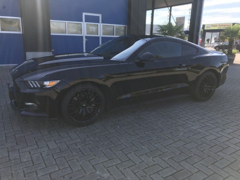 Ford mustang black edition 2016 