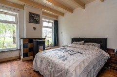 Woning met 1 8 ha eigen grond