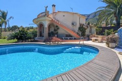 Uw eigen Villa in DENIA met zeezicht carport en