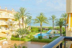 Uw eigen Appartement in DENIA met parking aan zee