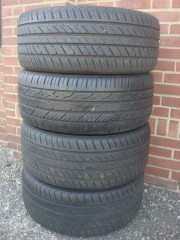 17 Inch Audi RS 4 Velgen en Banden Steek 5x112