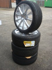 18 inch BMW Velgen en Banden Steek 5x120