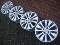 16 Originele Citroen C4 Picasso 3008 5008 Steek 4x108