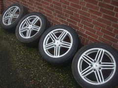 17 Inch Audi RS6 Velgen Banden Steek 5x112