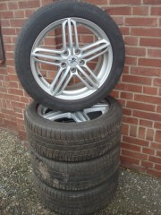17 Inch Audi RS6 Velgen Banden Steek 5x112