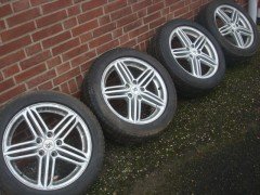 17 Inch Audi RS6 Velgen Banden Steek 5x112