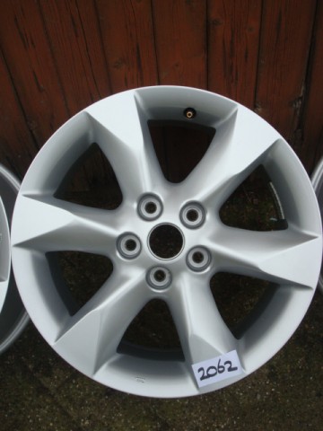 17 Inch Originele Nissan Velgen Steek 5x114 3