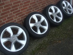 19 Inch Astral Velgen Opel Astra Zafira Ampera 5x115