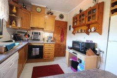 Uw eigen Villa in ORBA VALLEI met parkings en logeerruimte en