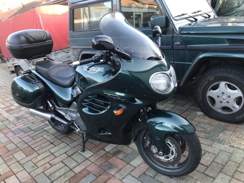 Triumph Trophy 1200cc 140pk koffers 3 nieuwe Metzler banden erop 2025