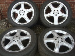 19 Inch Originele ML Velgen en Banden Steek 5x112